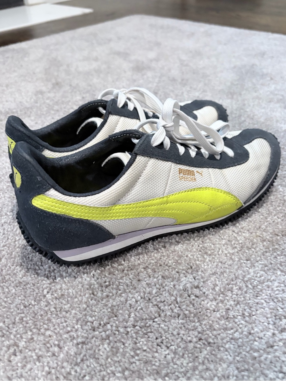 Puma Women's White and Neon Yellow Low-Top Sneakers
